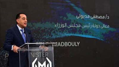 مدبولي: القدرة الإنتاجية للمرحلة الأولى بمصنع "المنصور" تبلغ 50 ألف سيارة سنويًا