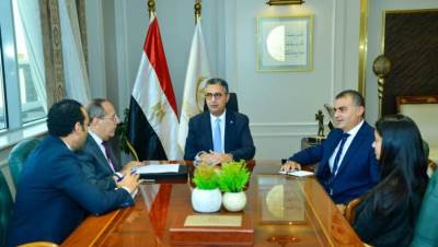 "التموين" تعلن بدء طرح الزيوت الحرة بأسعار مخفضة بسلسلة هايبر وان