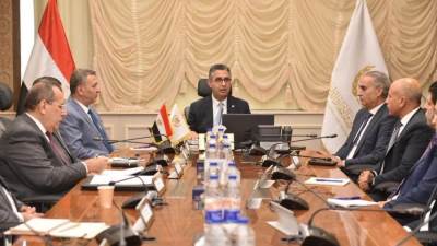 وزير التموين: مبادرة جديدة لتخفيض أسعار الزيوت في السلاسل التجارية الكبرى