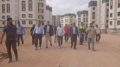 رئيس جهاز حدائق العاشر يتفقد مشروعات الإسكان الأخضر وتطوير مداخل المدينة