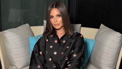 إيمان العاصي بشورت قصير في أحدث إطلالة