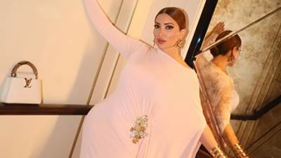 بـ423 ألف جنيه.. نسرين طافش بفستان وردي في أحدث ظهور
