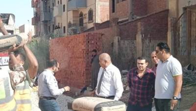 جهاز أكتوبر الجديدة: التحفظ على خلاطة خرسانية و8 عربات قهوة 