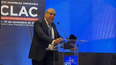 وزير الطيران: مصر تطبق أعلى معايير السلامة والأمن والجودة في منظومة الطيران