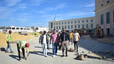 رئيس جهاز العلمين الجديدة: 71 % نسبة إنجاز أعمال الكورنيش والمدينة التراثية 