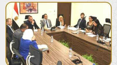 مساعد وزير الإسكان يبحث مع الجانب الألماني تعزيز كفاءة الخدمات بالمدن الجديدة