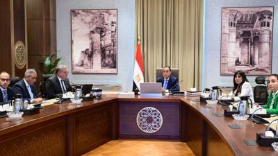 مدبولي: طرح مزايدة عالمية جديدة بالبحر الأحمر خطوة لتعزيز الاستثمارات البترولية