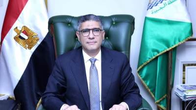 محافظة الجيزة تبدأ استبدال التوك توك بسيارات صغيرة أكثر أمانًا