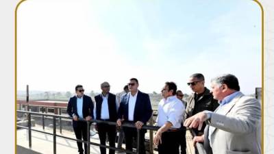  وزير الإسكان ومحافظ الفيوم يتفقدان توسعات محطة معالجة «كحك»