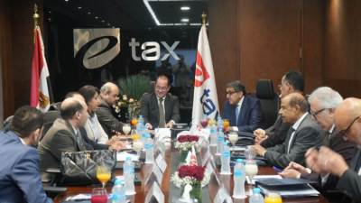 وزير المالية: تقديم خدمات متميزة للممولين لتعزيز الالتزام الضريبي