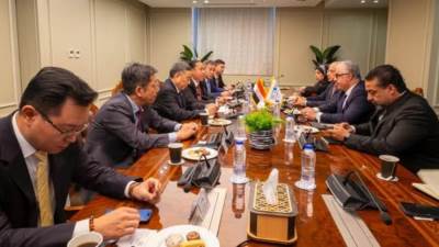 جمال الدين يبحث مع الشركة الهندسة البحرية الصينية مشروعات الموانئ والبنية التحتية