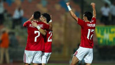 طبيب الأهلي يكشف آخر تطورات إصابات اللاعبين قبل مواجهة الجيش الملكي