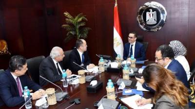 الخطيب: نرحب باستثمارات جديدة بقيمة 400 مليون دولار لزيادة إنتاج الإطارات