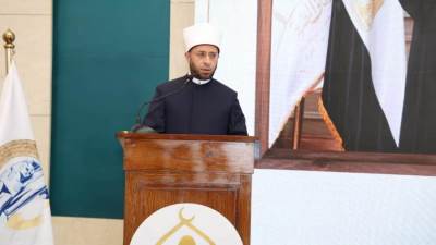 وزير الأوقاف: الدين جاء لإكرام المرأة ونفي الحزن عنها