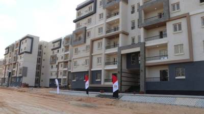 نائب رئيس «المجتمعات العمرانية» يتفقد مشروع الإسكان المتوسط بمدينة 6 أكتوبر 