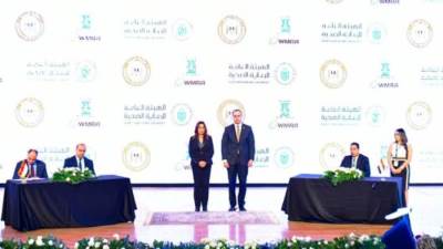 منال عوض: "الصحة والبيئة" شريكان في بناء منظومة تأمين صحي مستدام