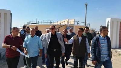 رئيس جهاز العبور يتفقد محطة المياه والمستشفى الجديد ويقود حملات لإزالة الإشغالات