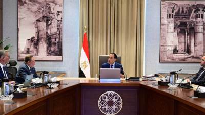 مدبولي: تأمين الاحتياطي الإستراتيجي من المنتجات البترولية للحفاظ على استقرار السوق