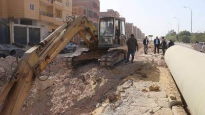 رئيس جهاز 6 أكتوبر يتفقد مشروعات جنوب الأحياء ومحور علاء عبدالعزيز