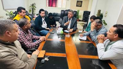 ياسر عبدالحليم يجتمع بسكان «زهرة اكتوبر» لبحث وحل أبرز التحديات