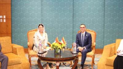 الخطيب: استثمارات بـ500 مليار دولار لدعم مشروعات البنية التحتية