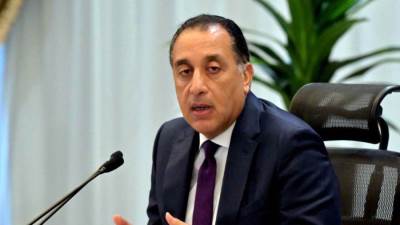 مدبولي: نستهدف إنشاء أكثر من 10 آلاف غرفة فندقية بالمنطقة المحيطة بالأهرامات