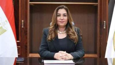 وزيرة التنمية المحلية تتابع سير العملية الانتخابية في الدوائر الملغاة بالمحافظات