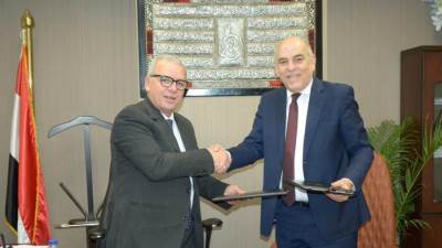 المجتمعات العمرانية تُوقع عقد تخصيص أرض لنادي الصيد بالتجمع الأول