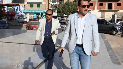 رئيس جهاز العاشر من رمضان يوجّه بإزالة الاستحواذات والإشغالات بمركز المدينة