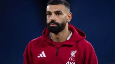 تفاصيل أزمة محمد صلاح مع "سلوت" مدرب ليفربول