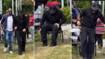 بعد استئصاله جزء من الكلى .. فيديو لـ تامر حسني بعد العملية