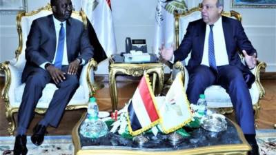 "الحكومة" تخطط لطرح مطار الغردقة الدولي أمام القطاع الخاص