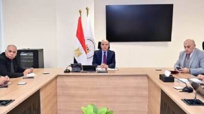 الري تستعد لعمل رفع مساحي لأراضى طرح النهر بفرع رشيد