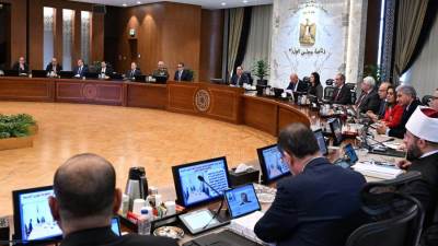 مدبولي: نعمل على تعزيز منظومة التصدي للشائعات والأخبار الكاذبة