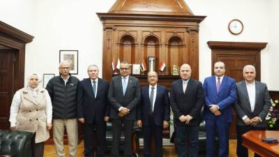 القابضة لمياه الشرب تبحث مع محافظ جنوب سيناء خطة تطوير محطة دهب