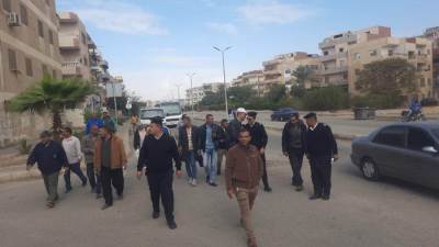 جهاز العاشر من رمضان ينفذ 46 قرار غلق وتشميع و32 إزالة إشغالات