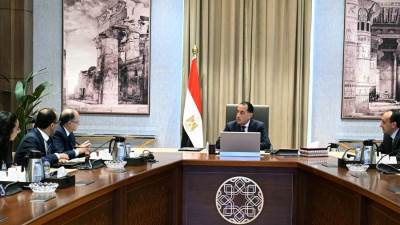 مدبولي: متابعة مشروع التتبع الدوائي الوطني لتعزيز سلامة وصول الأدوية للمواطنين