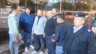 جهاز مدينة العبور يتصدى للباعة الجائلين ويزيل إشغالات الطرق والأرصفة