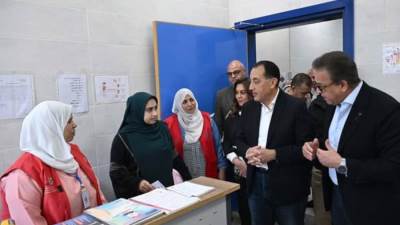 مدبولي: مشروعات "حياة كريمة" تُجسد اهتمام الدولة بتحقيق الرعاية الصحية الشاملة