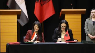 "مصر وألبانيا" توقعان مذكرتي تفاهم لتبادل الخبرات الاقتصادية