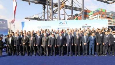 عاجل.. بدء التشغيل التجريبي لمحطة الحاويات بميناء السخنة