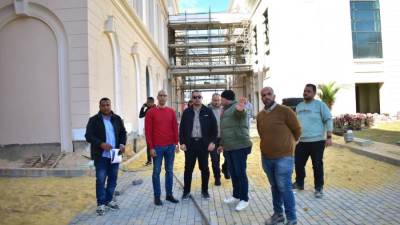 مساعد نائب رئيس هيئة المجتمعات العمرانية يتفقد مشروعات المرافق بالعلمين الجديدة