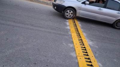 جهاز مدينة حدائق أكتوبر يعلن بدء تركيب مطبّات شوكية بالمحاور الرئيسية 