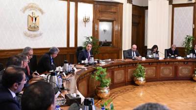 مدبولي: زيادة سعة المطارات الحالية لاستيعاب أكثر من 10 ملايين سائح سنويًا