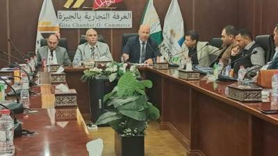 شعبة المواد الغذائية تبحث مشاكل بدالي التموين وشباب جمعيتي