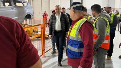 شيمي: إنتاج الميني باص "نصر ستار" بمكون محلي تجاوز 70٪