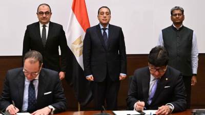 مدبولي: توقيع عقد إدارة وتشغيل فندق الكونتيننتال التاريخي بعلامة "تاج" الهندية