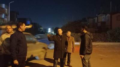 رئيس جهاز مدينة السادات يقود جولة ليلية لمتابعة الخدمات بالأحياء والمحور المركزي