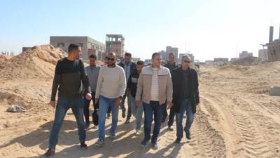 رئيس جهاز السادات يوجه بتكثيف العمل للانتهاء من شبكة كهرباء حي «النرجس»