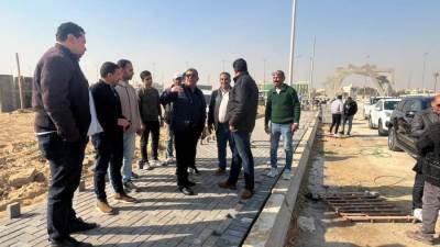 رئيس جهاز حدائق أكتوبر: استمرار أعمال رصف الطرق بمناطق مختلفة بالمدينة